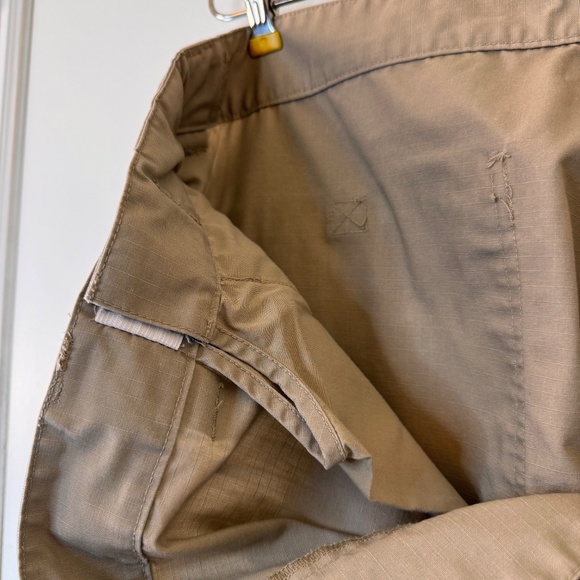 Lot of 3 Mens Tactical Pants 44x30 (2) Galls Tan & Grey & (1) Condor Beige - Picture 14 of 16
